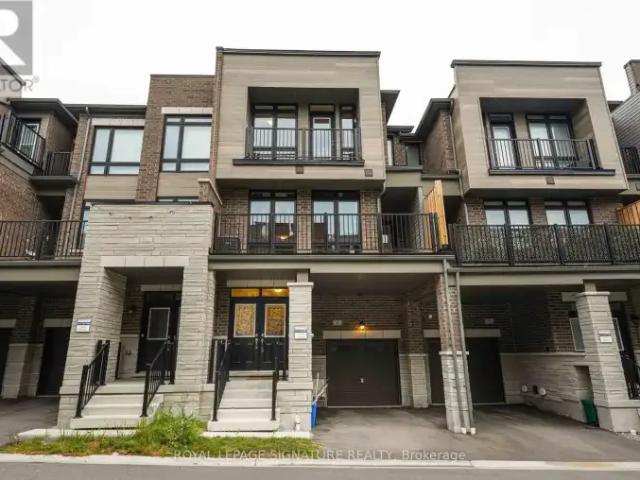 Townhouse for rent in Durham, Ontario