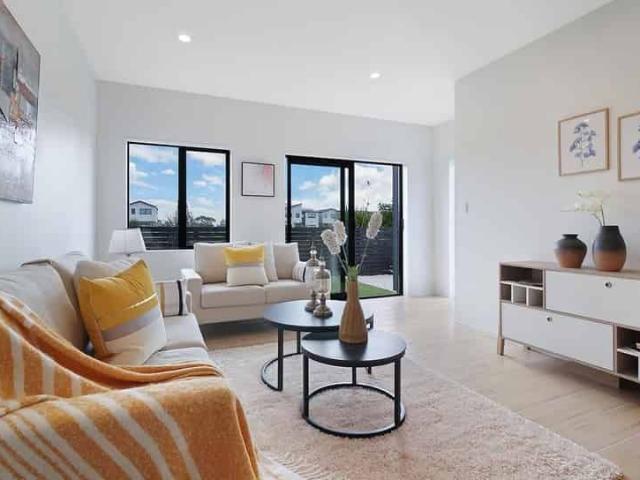 Townhouse for rent in Kauri Flats, Papakura