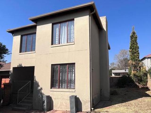Townhouse for rent in Randburg
