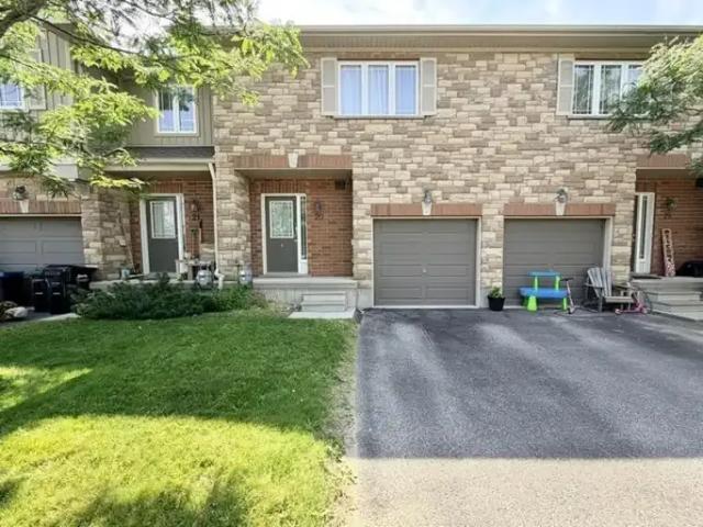 Townhouse for rent in Barrie, Ontario