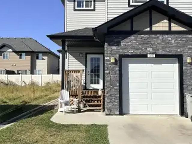 Townhouse for rent in Montrose Estates, Beaumont
