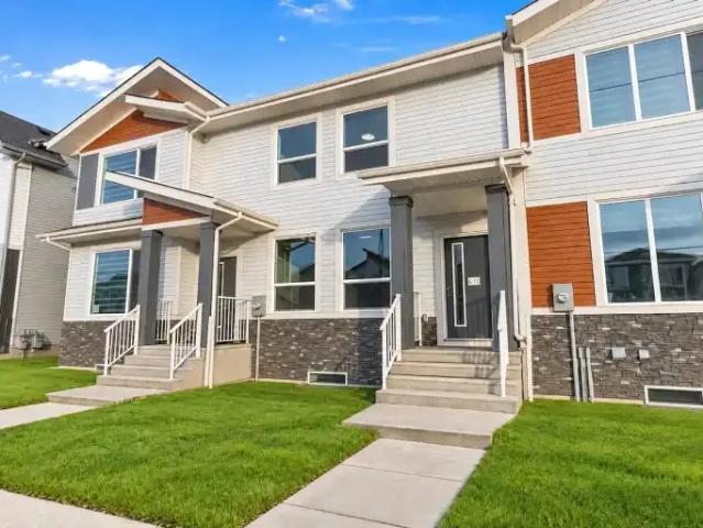 Townhouse for rent in Ruisseau, Beaumont