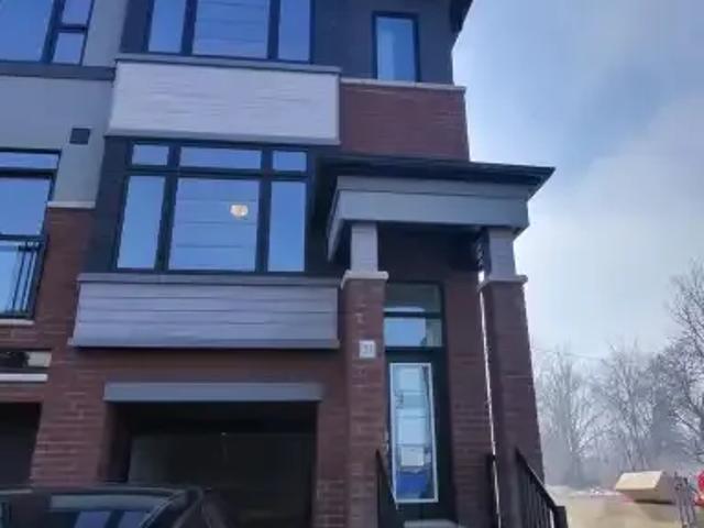 Townhouse for rent in Brant, Ontario