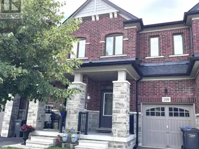 Townhouse for rent in Caledon, Ontario