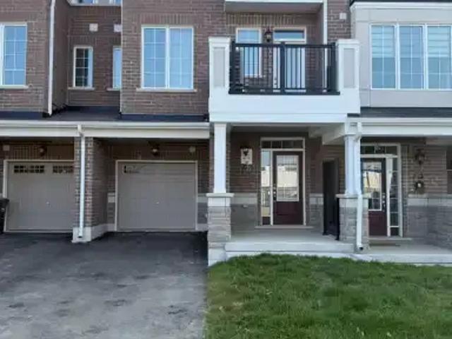 Townhouse for rent in Mulhurst Bay, Ontario