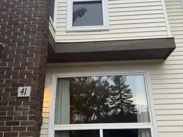 Townhouse for rent in Northwest, Alberta
