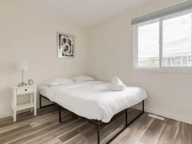 Townhouse for rent in Northwest, Alberta