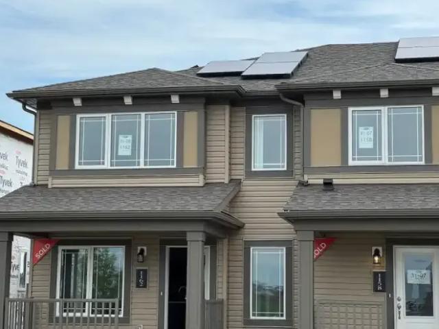Townhouse for rent in Northwest, Alberta
