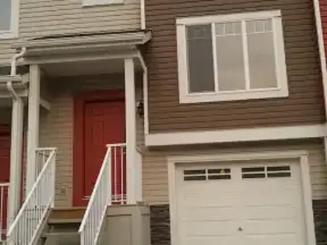Townhouse for rent in Northwest, Alberta