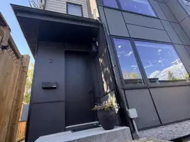 Townhouse for rent in Northwest, Alberta