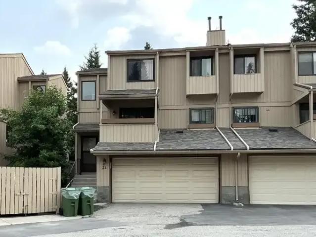Townhouse for rent in Northwest, Alberta