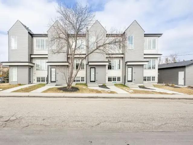 Townhouse for rent in Northwest, Alberta