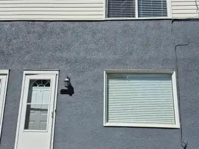 Townhouse for rent in Northwest, Alberta