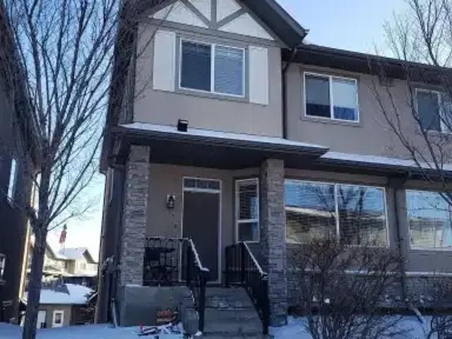 Townhouse for rent in Northwest, Alberta