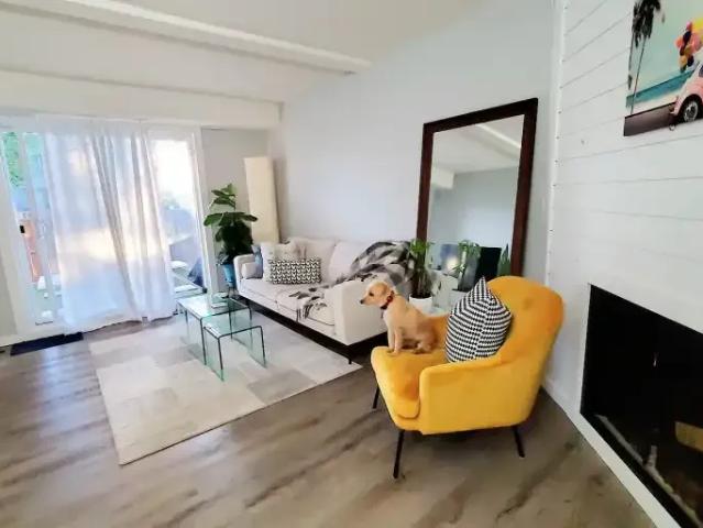 Townhouse for rent in Northwest, Alberta