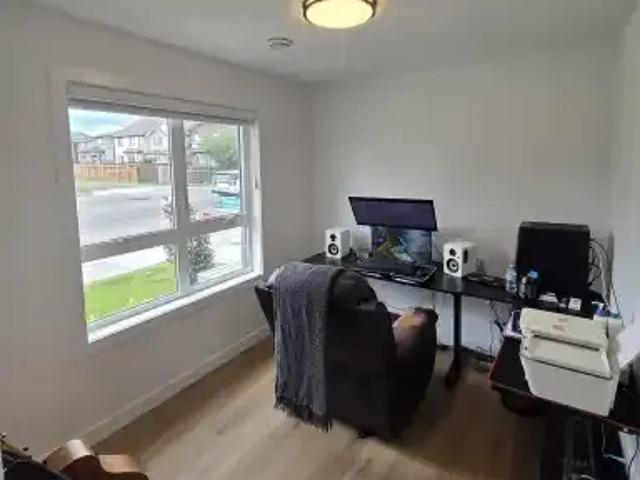 Townhouse for rent in Northwest, Alberta