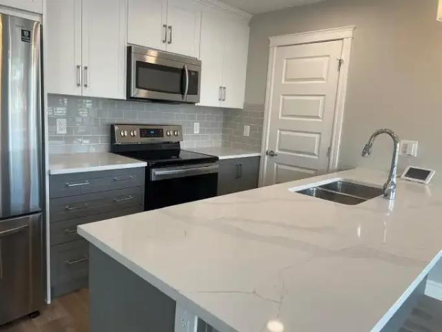 Townhouse for rent in Northwest, Alberta