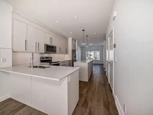 Townhouse for rent in Northwest, Alberta