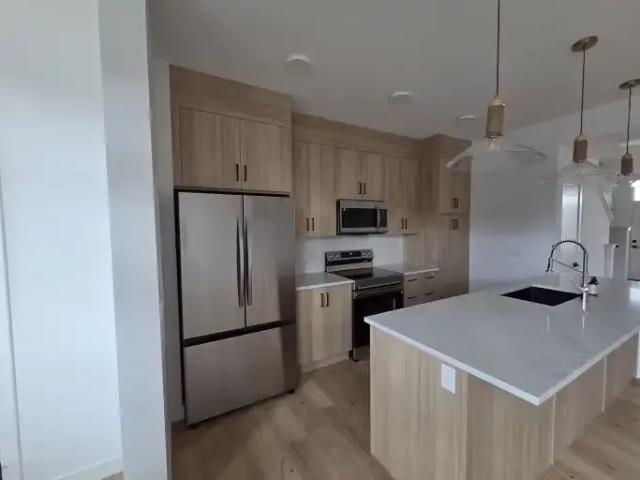 Townhouse for rent in Northwest, Alberta