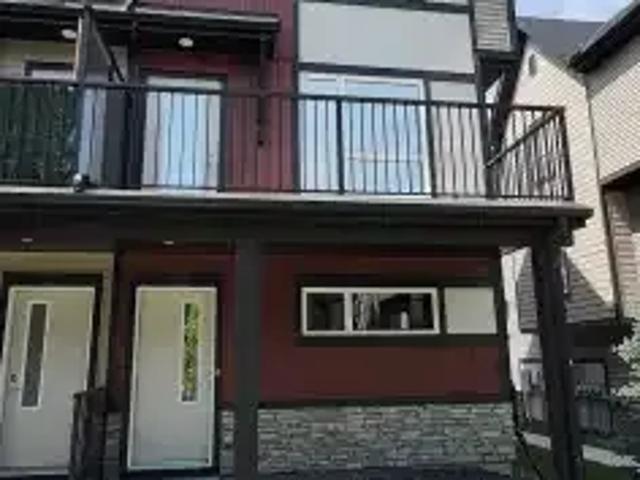 Townhouse for rent in Northwest, Alberta