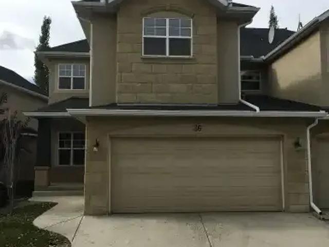 Townhouse for rent in Northwest, Alberta