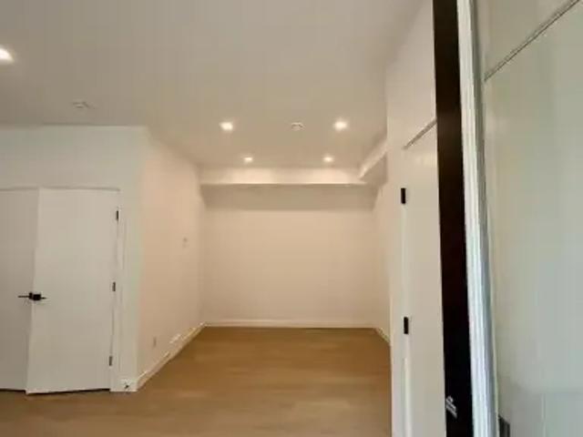 Townhouse for rent in Northwest, Alberta