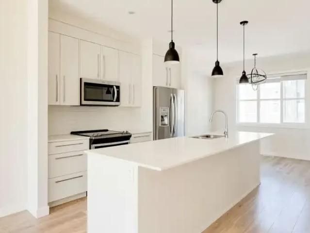 Townhouse for rent in Northwest, Alberta