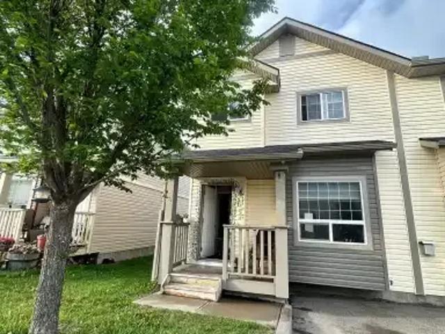 Townhouse for rent in Northwest, Alberta