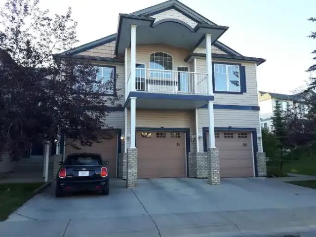 Townhouse for rent in Northwest, Alberta