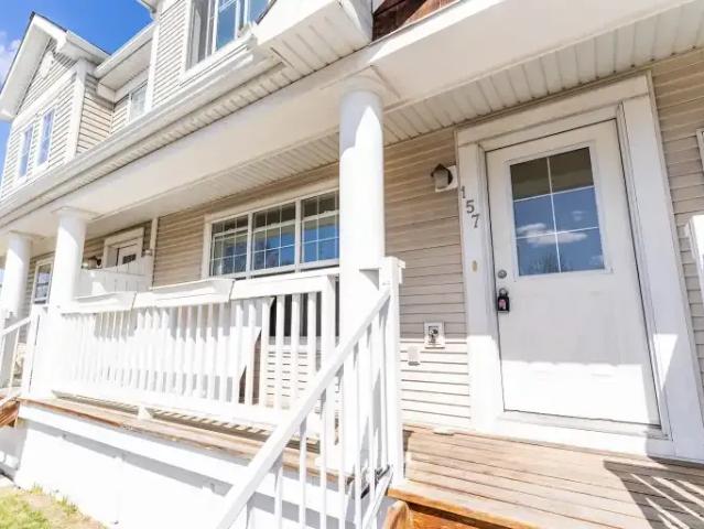 Townhouse for rent in Northwest, Alberta