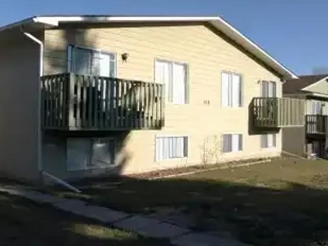 Townhouse for rent in Northwest, Alberta