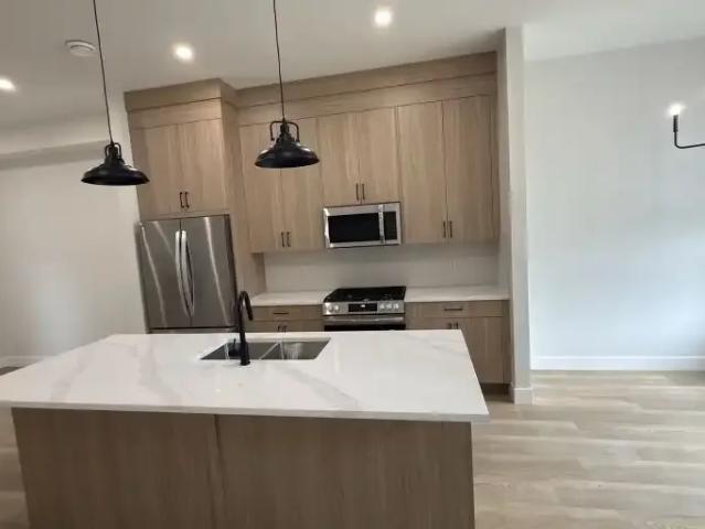 Townhouse for rent in Northwest, Alberta