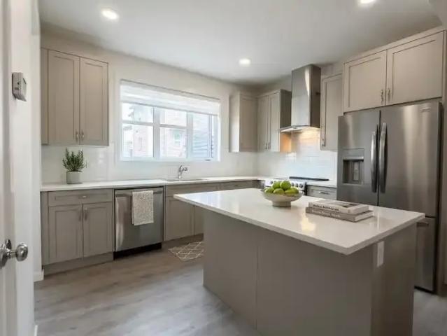 Townhouse for rent in Northwest, Alberta
