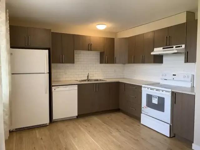 Townhouse for rent in Northwest, Alberta
