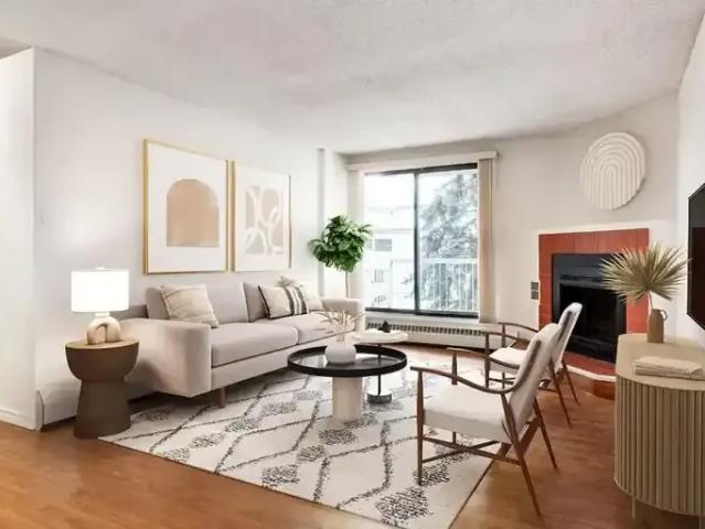 Townhouse for rent in Northwest, Alberta
