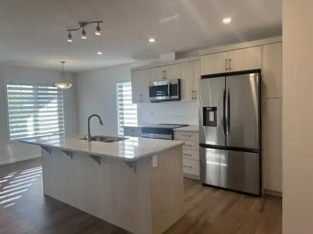 Townhouse for rent in Northwest, Alberta