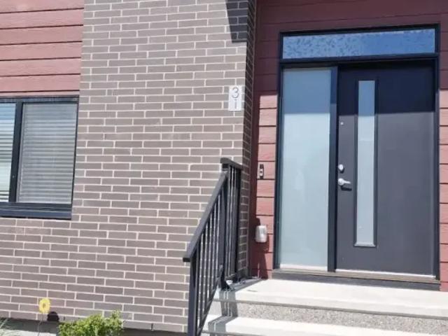 Townhouse for rent in Northwest, Alberta