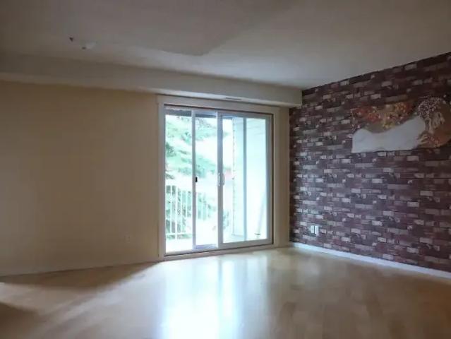 Townhouse for rent in Northwest, Alberta
