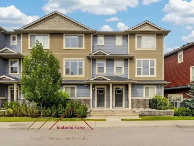 Townhouse for rent in Northwest, Alberta