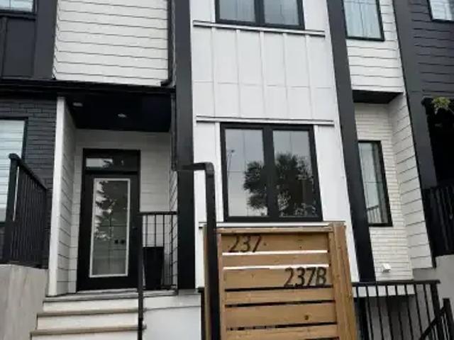 Townhouse for rent in Northwest, Alberta