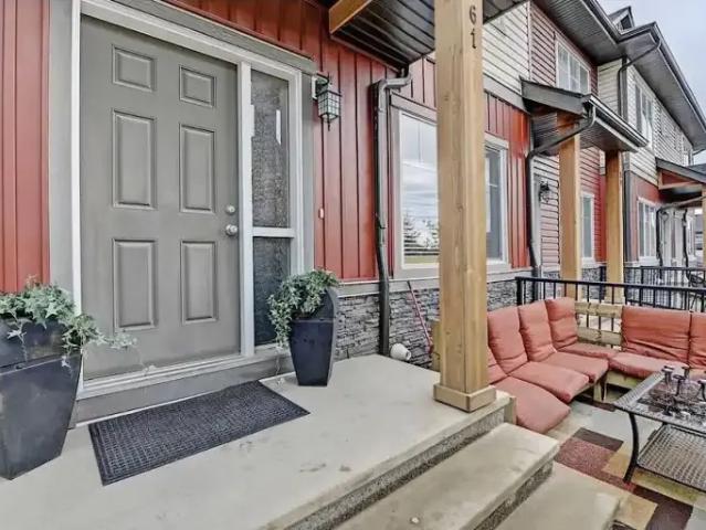 Townhouse for rent in Northwest, Alberta