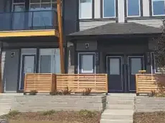 Townhouse for rent in Northwest, Alberta