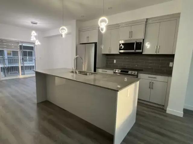Townhouse for rent in Northwest, Alberta