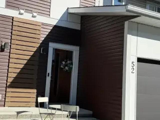 Townhouse for rent in Northwest, Alberta
