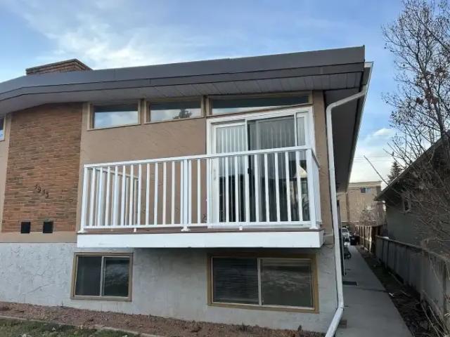 Townhouse for rent in Northwest, Alberta