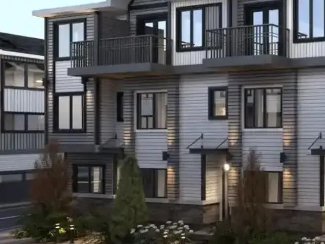 Townhouse for rent in Northwest, Alberta