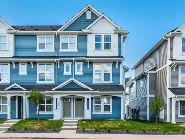Townhouse for rent in Northwest, Alberta