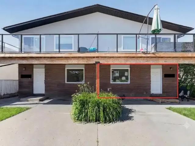 Townhouse for rent in Northwest, Alberta