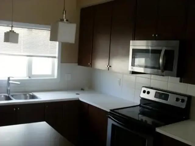 Townhouse for rent in Northwest, Alberta