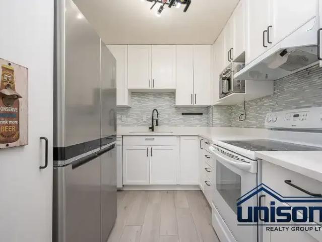 Townhouse for rent in Northwest, Alberta